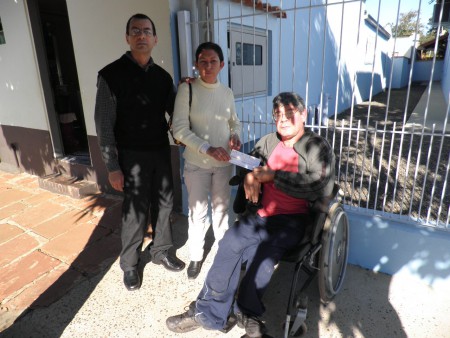 Entrega de cheque - Colonial Sr. Ivanir de Lima - 22.06.2012